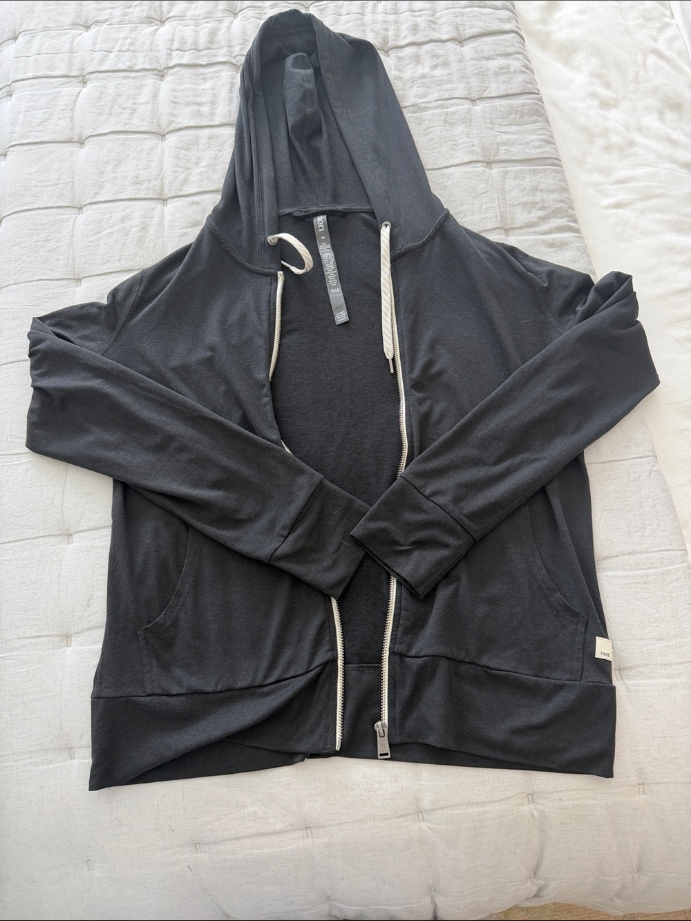 vuori halo performance hoodie